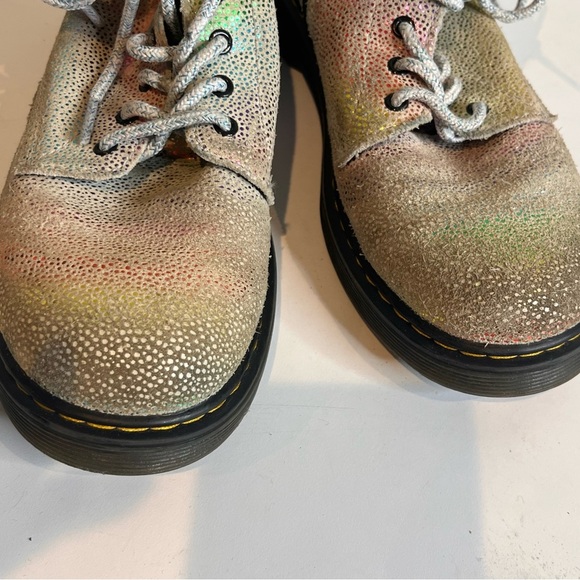 Dr Martens |1460 Pascal J Rainbow Iridescent Boots Kids Youth Size 4M 5L Lace Up - Picture 6 of 7